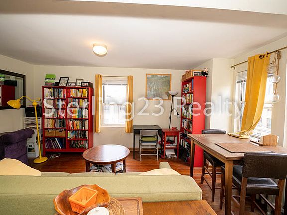 4th image of 21-12 29th St #3F
