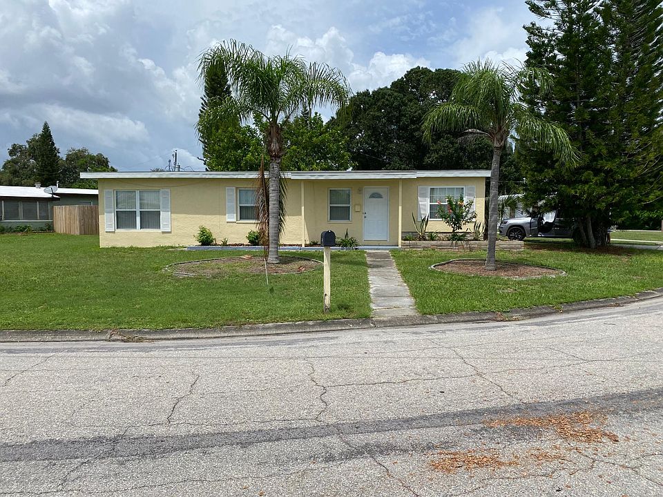 1st image of 230 Waterway Cir