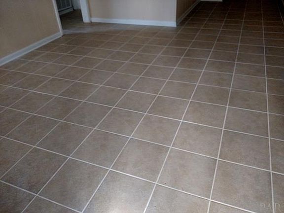 4th image of 408 Seamarge Ln #A