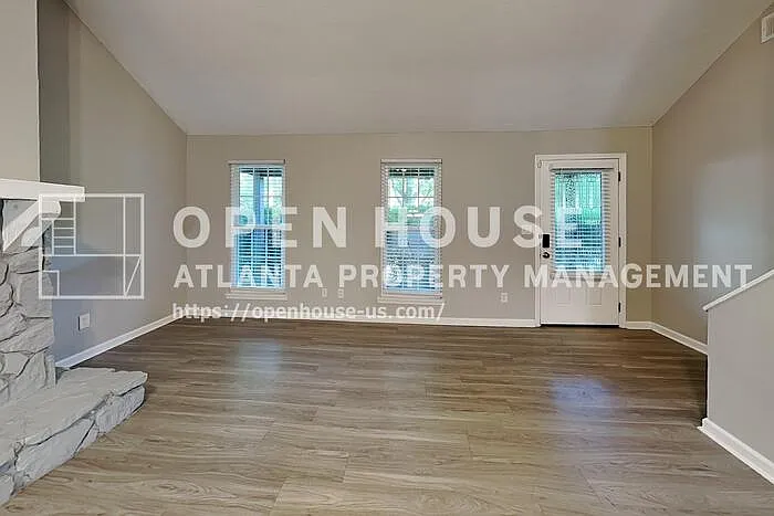 4750 Jamerson Forest Cir — Photo 4