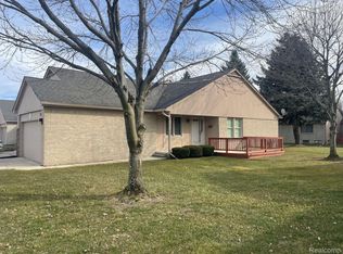 23568 Northport Dr, Clinton Township, MI 48036