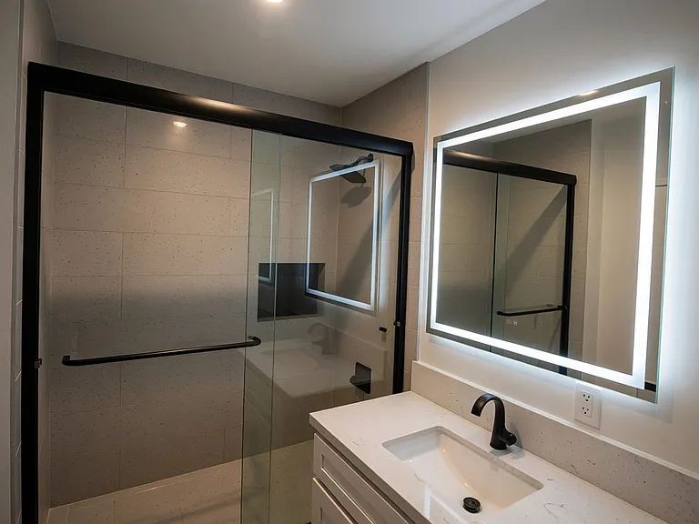 5921 Woodruff Ave #1 — Photo 3