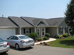 2nd image of 334 Hidden Creek Rd