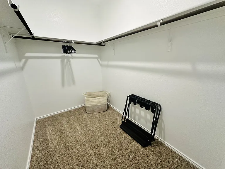 4415 Kiowa Pass — Photo 12