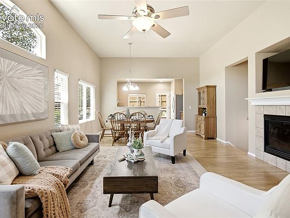 3rd image of 6731 Silverwind Cir