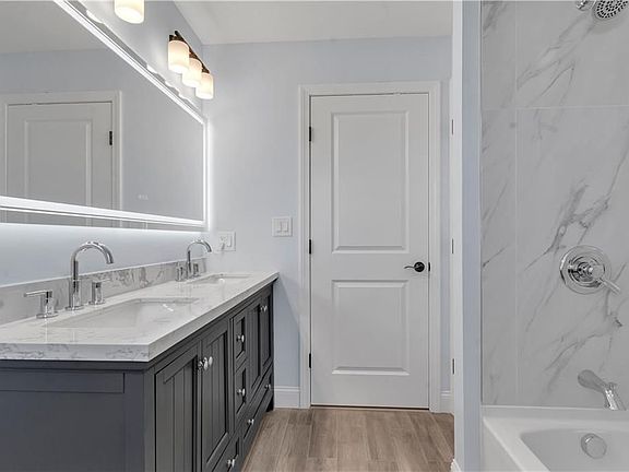 5th image of 10 Anthony Ave #2
