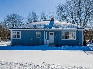 112 Lawson Ave, Acushnet, MA 02743