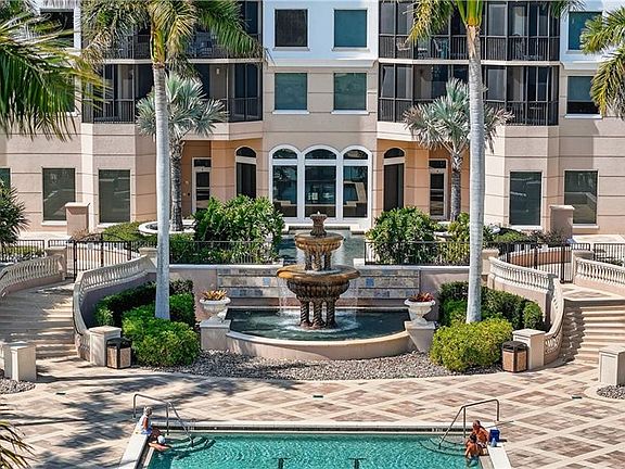 4th image of 1060 Borghese LN #1005