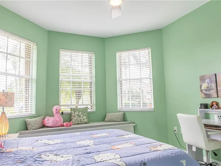 14059 Mirror Ct — Photo 15