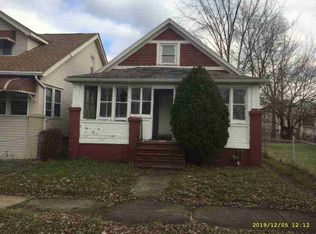 9146 Holcomb St, Detroit, MI 48213