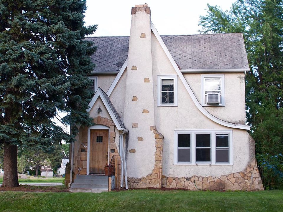 1st image of 2859 Hayes St NE #1