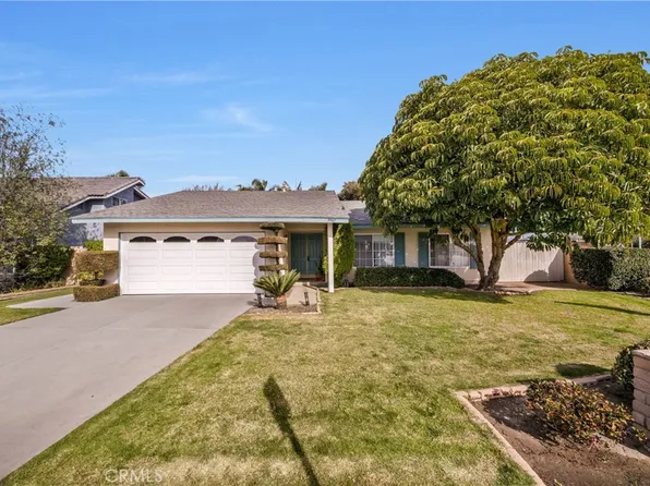 9961 Constitution Dr, Huntington Beach, CA 92646