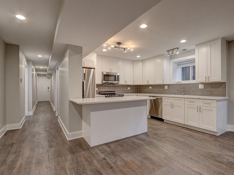 1st image of 4329 N Ashland Ave #G