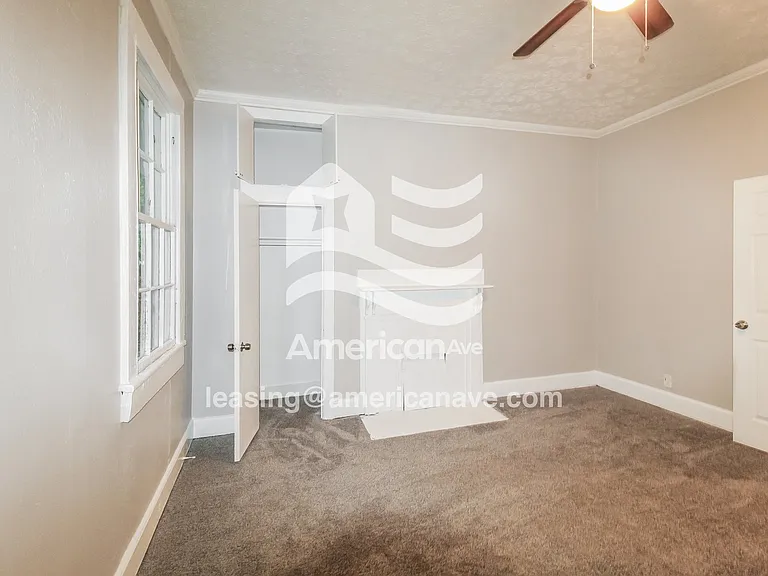 1545144_012_main_bedroom_13764451.jpg