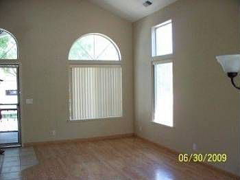 5th image of 711 La Baig Dr