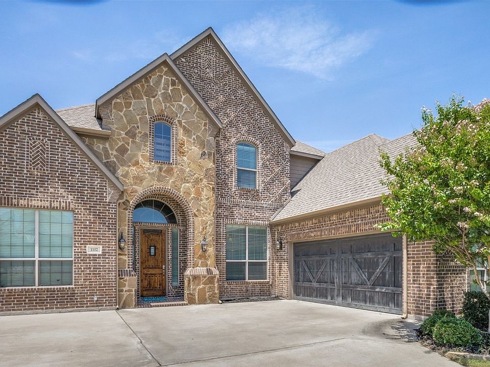 1st image of 1102 Hidden Oaks Dr