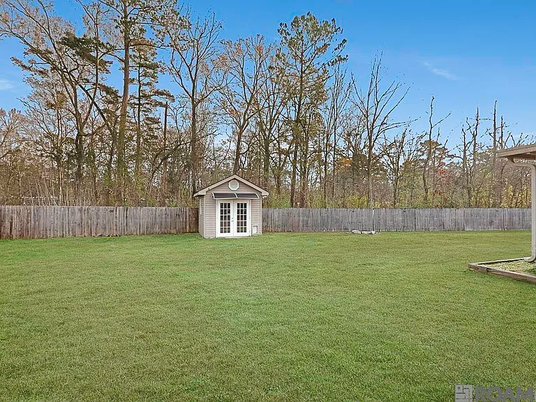 22782 Greencliff Dr — Photo 17