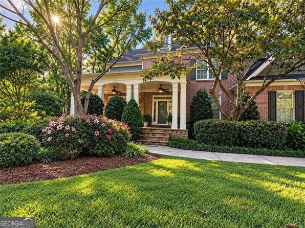 1883 Brackendale Rd NW, Kennesaw, GA 30152