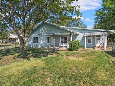 351 Oklahoma St, China Spring, TX, 76633