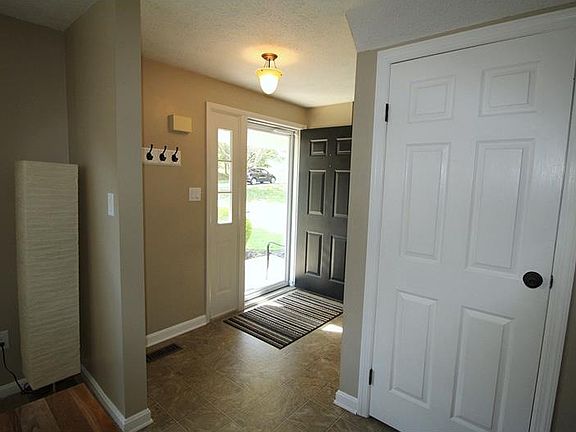 3rd image of 495 Limestone Dr
