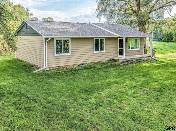 1877 Highway 127, Mondamin, IA 51557