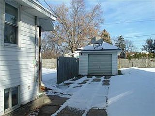 2nd image of 1533 Clarendon Ave