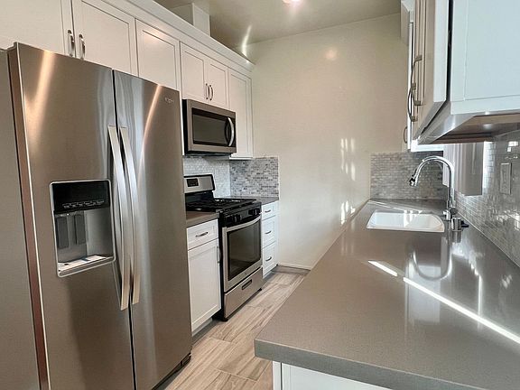 2nd image of 8130 Norton Ave Unit 20