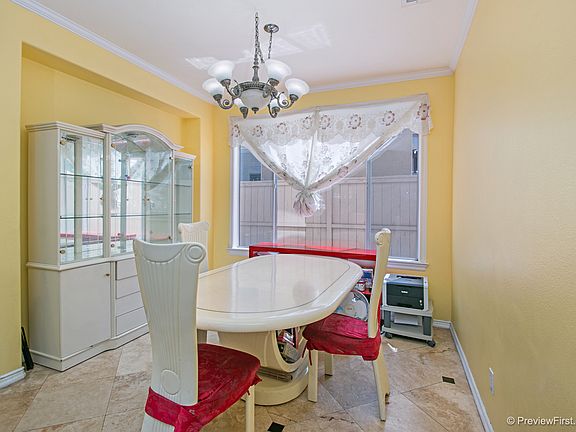 5th image of 9351 Twinford Ct
