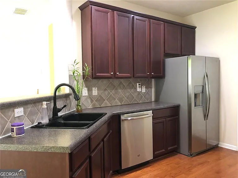 33 Jekyll Dr #8 — Photo 7