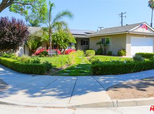 22023 Alamogordo Rd, Santa Clarita, CA 91350