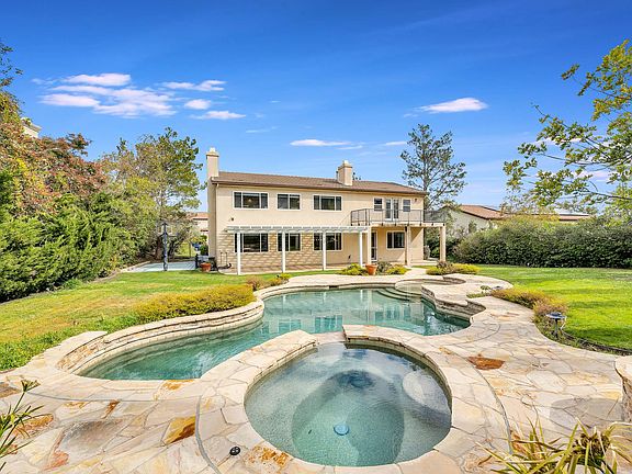2nd image of 12215 Delante Ct