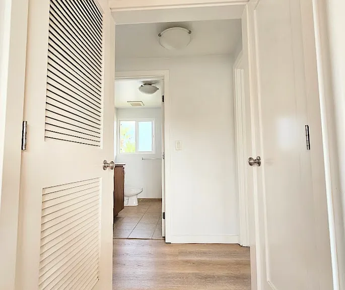4960 Coronado Ave #6 — Photo 8