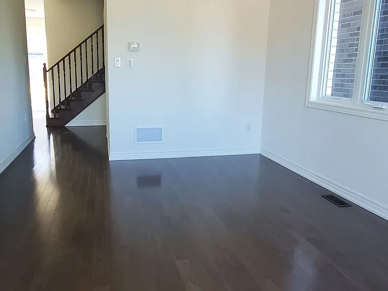12 Lilestone Dr — Photo 5