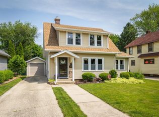 1205 Blaine Ave, Janesville, WI 53545