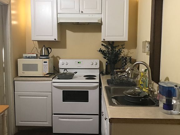 2nd image of 310 Roup Ave #1A
