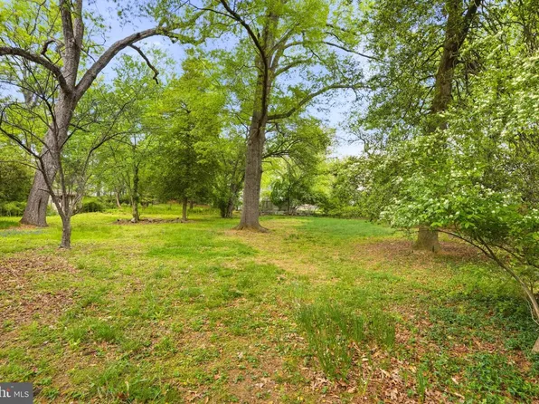 Parkman Rd, Silver Spring, MD 20903