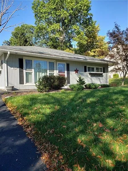 313 Lanewood Dr photo 1
