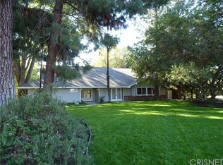 17400 Londelius St, Northridge, CA 91325