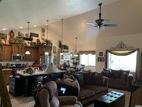 5th image of 2653 W Club Ln