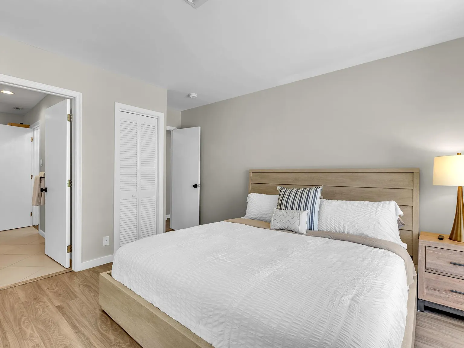 3 bed, 1458 sqft, $10,000 — Photo 3