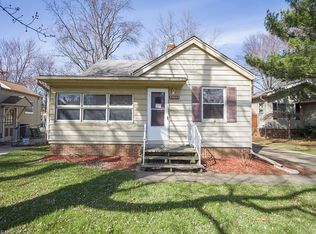 23044 Virginia Ave, North Olmsted, OH