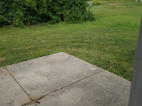 2nd image of 140 Westhaven Dr