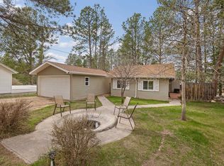 123 Gordon St, Custer, SD 57730