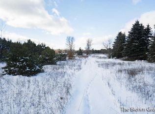 15905 Cedar Springs Ave NE, Cedar Springs, MI 49319