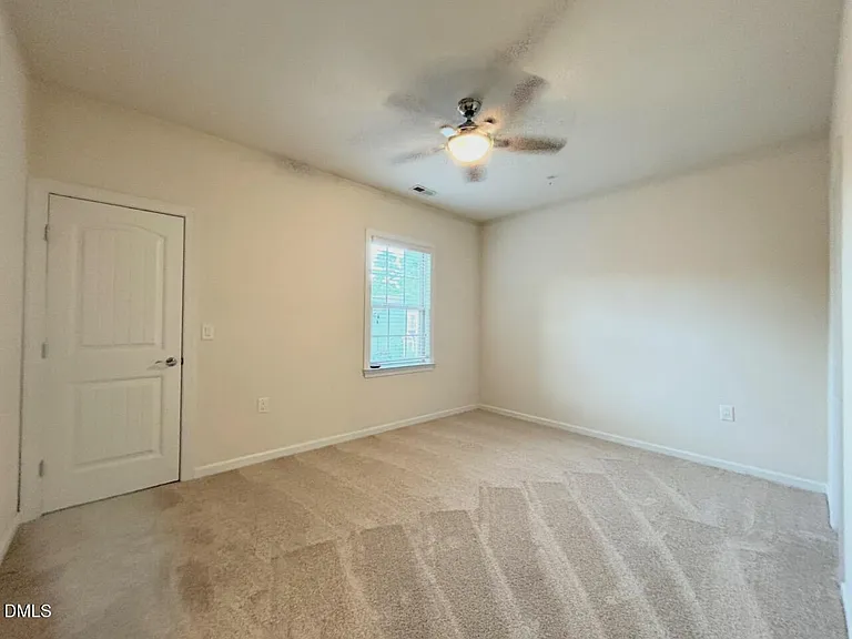 403 Daylin Dr — Photo 50