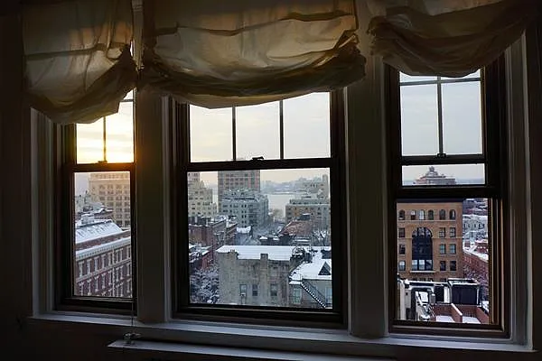 Rented by Domus Realty | media 44