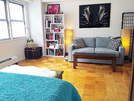 1st image of 477 W 57th St #5H