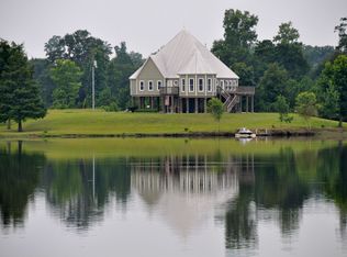 728 Lakeshore Dr, Autaugaville, AL 36003