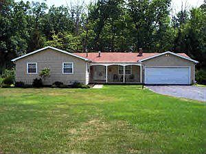 1st image of 19 Glenwood Dr
