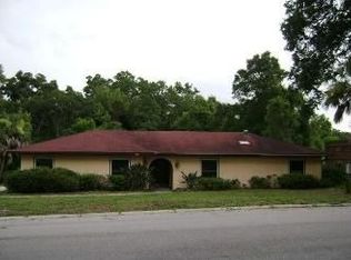 3361 Sara Dr, Jacksonville, FL 32277